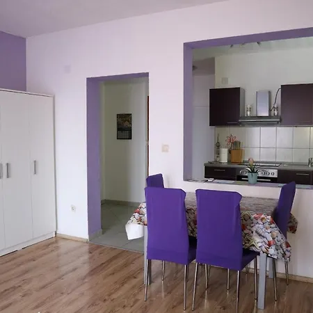 Loncarevic Hvar Town