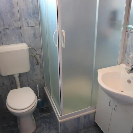 Loncarevic Апартаменты *