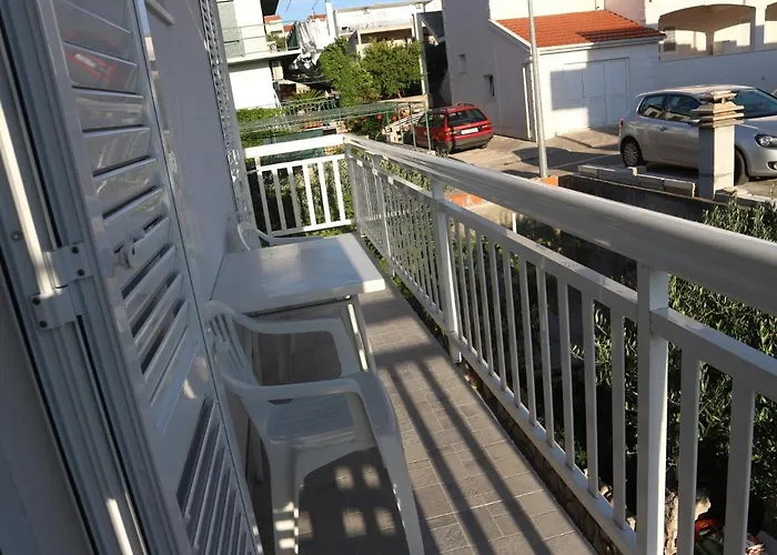 Loncarevic * Hvar Town