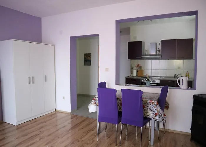 Loncarevic Hvar Town